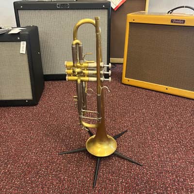 Vintage 1966 Early Elkhart Bach Stradivarius Model 37 Trumpet image 2