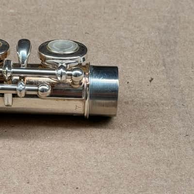 Yamaha YFL - 361 Closed Hole Intermediate Flute image 18
