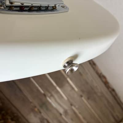 Squier Vintage Modified Jazzmaster with Laurel Fretboard 2018 - 2019 - Olympic White electric guitar tortoise image 14