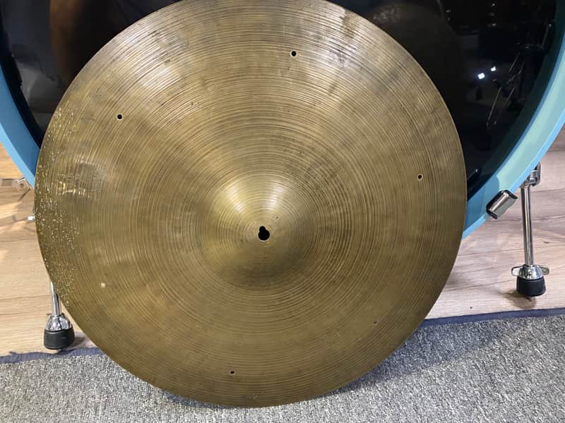 K. Zildjian 18" New Stamp Crash Cymbal w/ Rivets 1582 gr. Video DEMO image 1