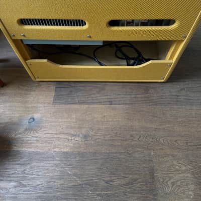 Fender '57 Custom Twin-Amp 2-Channel 40-Watt 2x12" Guitar Combo 2016 - Present - Lacquered Tweed image 3