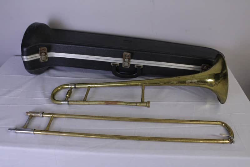 Blessing Scholastic Tenor Trombone, USA, brass w/ case mouthpiece image 1