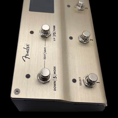 Fender Switchboard Effects Operator 2024 - Present - Gold X8030 image 5