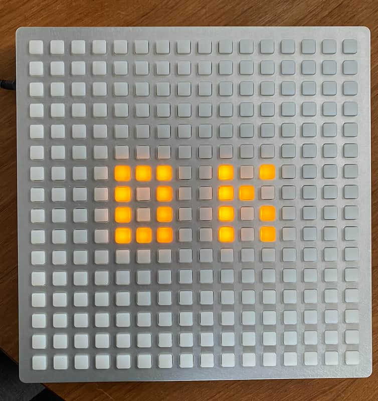 Monome 256 - Walnut image 1