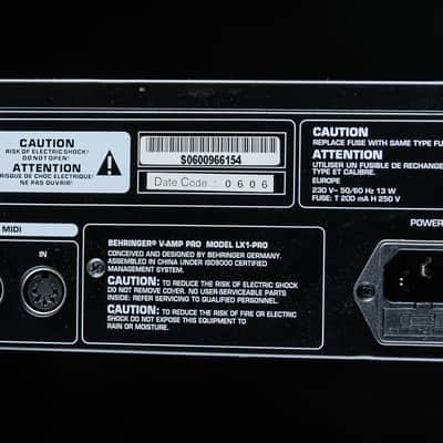 2006 Behringer V-AMP Pro Rackmount Amp Modeler and Multi-Effect blue image 5