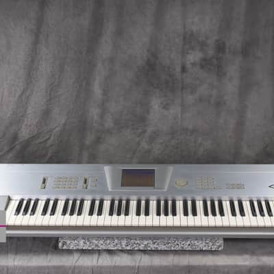 Korg Trinity V3 pro (w/ MOSS feature) in good Condition [Version 3.0.0]