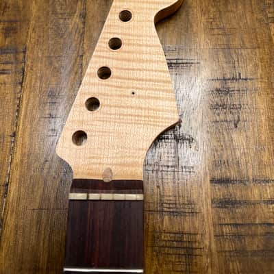 Musikraft Strat Neck 2024 - Flame Maple 5A image 6