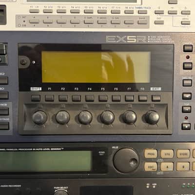 Yamaha EX5R Realtime Control Synthesizer 1998 - Blue