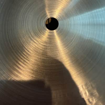 Meinl 18" Byzance Traditional Thin Crash 2001 - Present - Traditional image 3