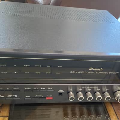 McIntosh C 31V Stereo Solid State Preamp and Video Switch 1987 - 1989 - Black image 3