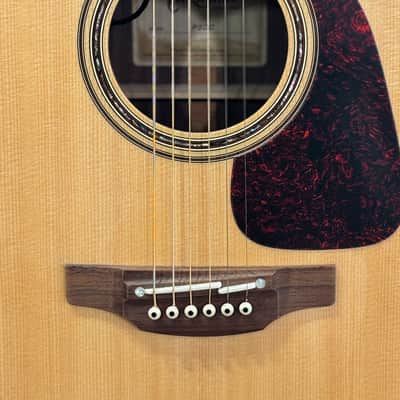 Takamine P5DC Pro Dreadnought Cutaway Acoustic/Electric Guitar Natural image 6