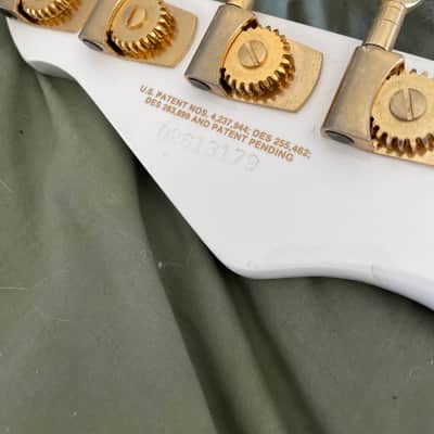 Peavey Dyna Bass 1987 White and Gold image 3