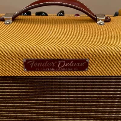 Fender '57 Custom Deluxe 2-Channel 12-Watt 1x12" Guitar Combo 2016 - Present - Lacquered Tweed image 2