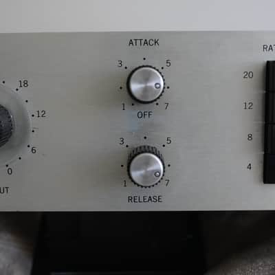Urei Universal Audio 1176 (REV AB) BLUE STRIPE image 3