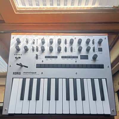 Korg Monologue Monophonic Analog Synthesizer 2016 - Present - Silver