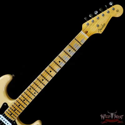 Fender Custom Shop Limited Edition 70th Anniversary 1954 Stratocaster Relic Nocaster Blonde with Black Pickguard 7.55 LBS image 4