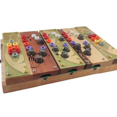 Ciat-Lonbarde Deerhorn Organ Analog Antennae-Controlled Synthesizer image 3