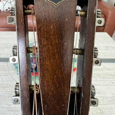 National Triolian 1930 - Walnut burst with original case image 3