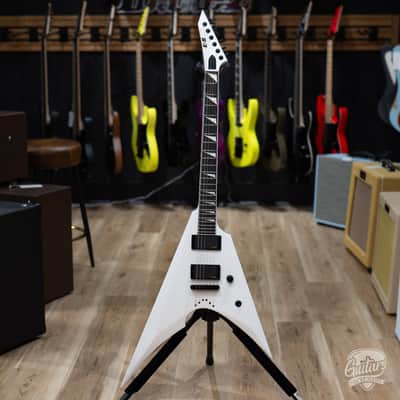 ESP E-II Arrow NT EMG Electric Guitar w/ Case – Snow White (B-stock) image 1