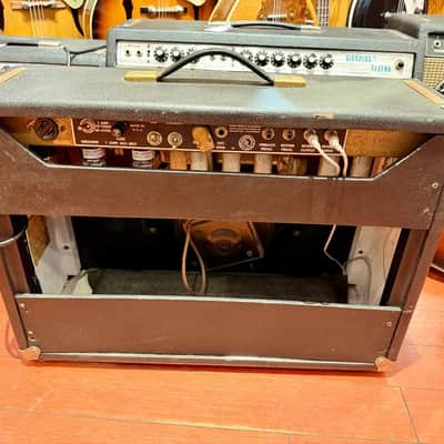 1965 Fender Deluxe Reverb Blackface image 8