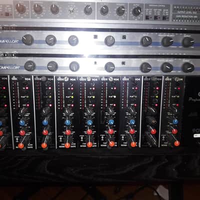 dbx 900 series rack black image 1