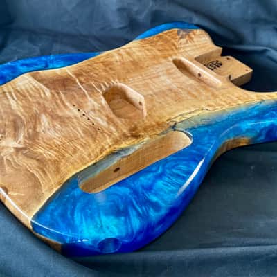 MH Customs Tidal Series “Emerald Break” T-Style Guitar Body 2026 - Nitrocellulose Gloss image 6