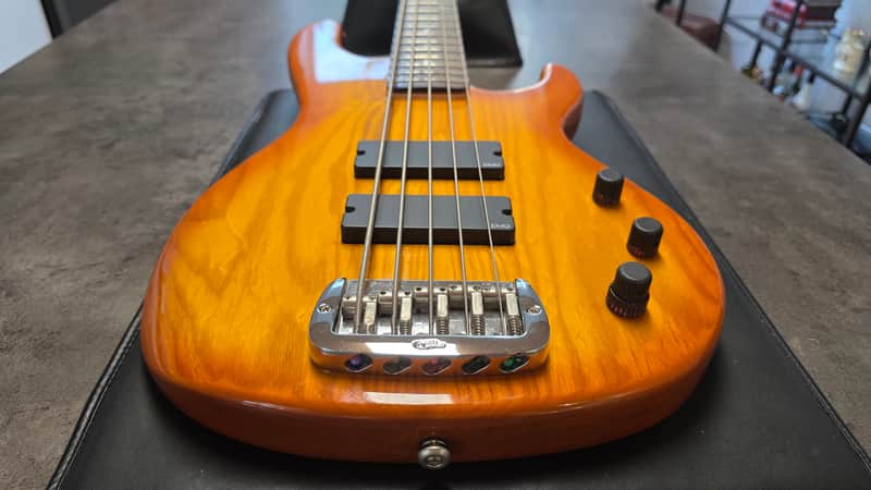 G&L L-5500 USA RARE Bass 5 String Honeyburst EMG American Leo Fender HH Jazz Bass Ash Body LOW SERIAL NUMBER! L5500 Rock Bass Custom Case image 1