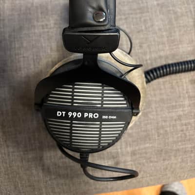 Beyerdynamic DT 990 Pro 250 Ohm Open-Back Over-Ear Monitoring Headphones 2010s Black/Grey image 3