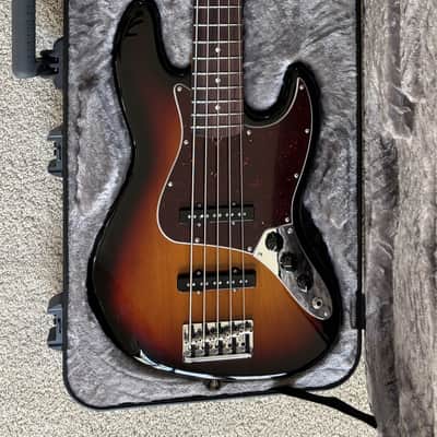 Fender American Professional II Jazz Bass V Guitar, 3-Color Sunburst, Deluxe Molded Hardshell Case image 2