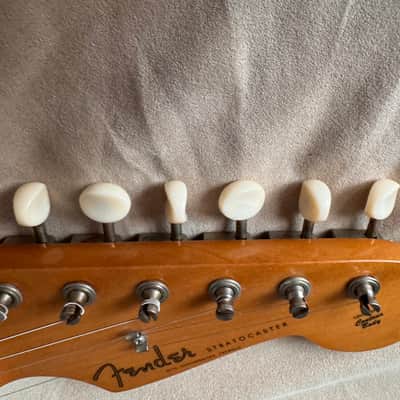 1999 Fender Stratocaster Classic 50's series - Two Tone Sunburst. MIM Many Upgrades! image 17