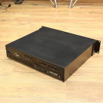 Korg M1 R [000102] (03/24) image 3