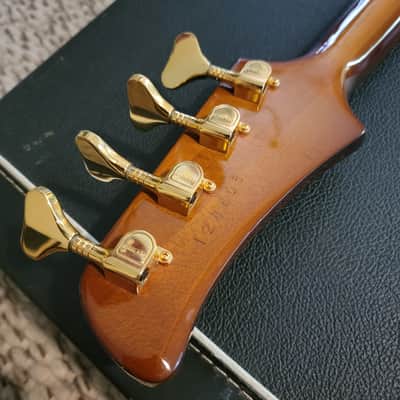 1991 Hamer USA Chaparral 4 String Bass Guitar Beautiful Honey Quilt Top/Back W/OHSC 8.5 Pounds image 10