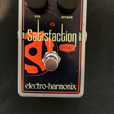 Electro-Harmonix Satisfaction Fuzz 2014 - Present - Blue / Red image 2