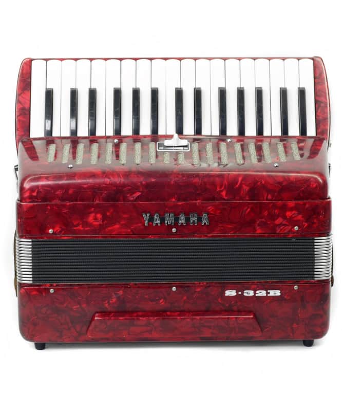 Yamaha S-32B ohne Bässe overhauled geraucht | Reverb