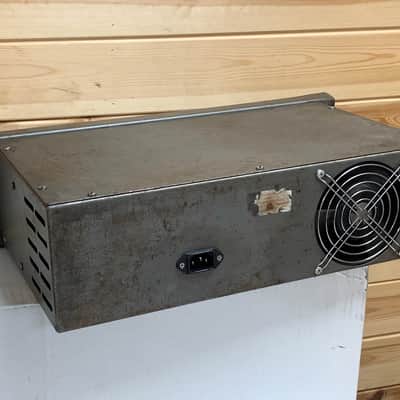 TRACE ELLIOT  RA500 Bass Guitar Power Amp image 3