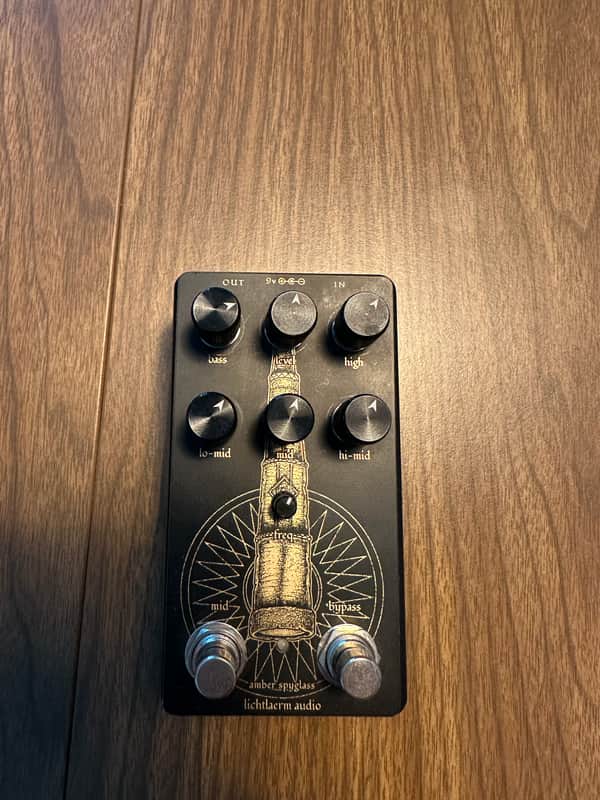 Lichtlaerm Audio Amber Spyglass 2022 - Present - Gold Graphic