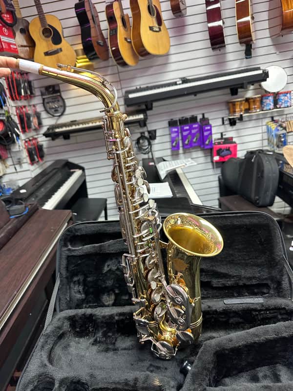 Vito Alto Saxophone / 904563 made in Taiwan image 1