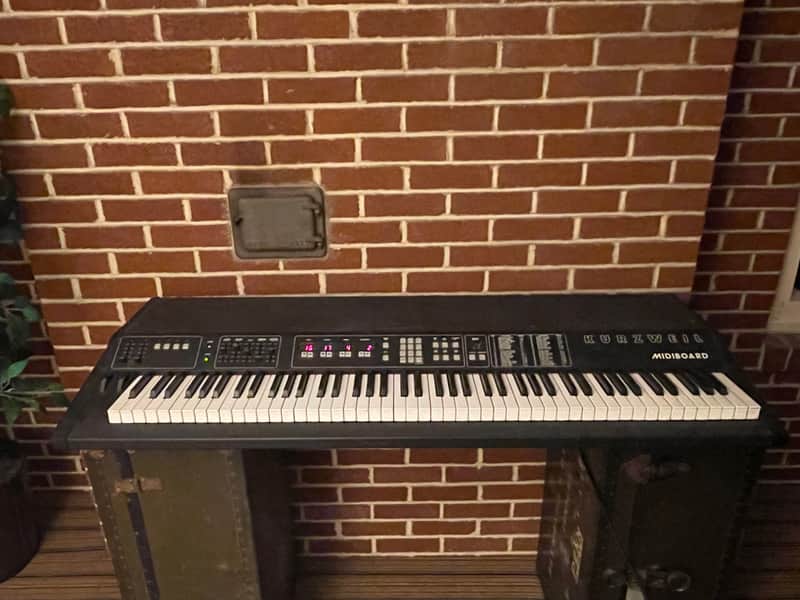 Kurzweil MIDIBoard 88-Key MIDI Controller | Reverb