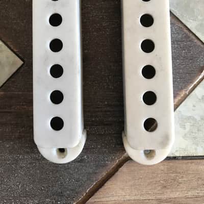 Real Life Relics White Jaguar® Pickup Covers (Set of 2)   [DG4] image 2