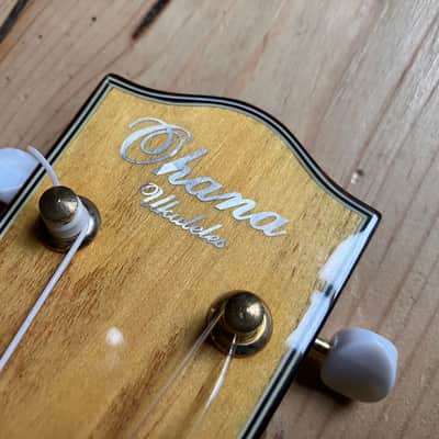 Ohana K-70G Tenor Ukulele + Basic Gig Bag Solid Top image 9