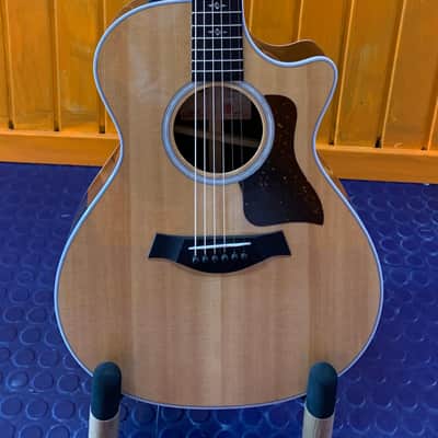 Taylor 412ce-R Grand Concert Electro Acoustic, Natural image 1