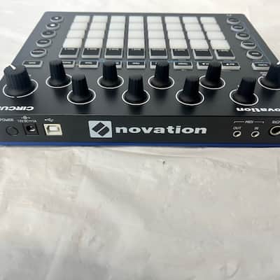 Novation Circuit Groovebox 2015 - 2021 - Black image 2
