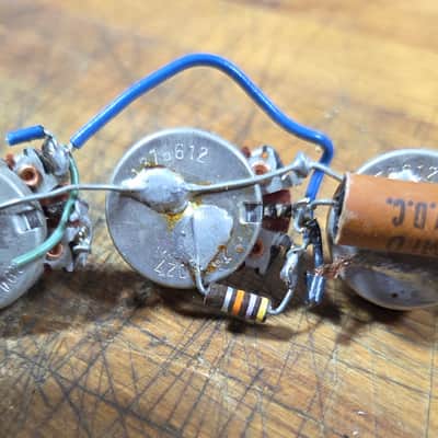 Vintage RARE Three 3 1968 Solid Shaft Potentiometers Fender Telecaster Precision Jazz bass Jazzmaster Jaguar Bubblebee Cap Luthier Guitar Parts #5 image 4