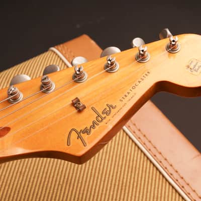 Fender American Vintage Reissue ’57 Stratocaster 1989 – Corona Plant – 2-Tone Sunburst – Nitro – OHSC image 7