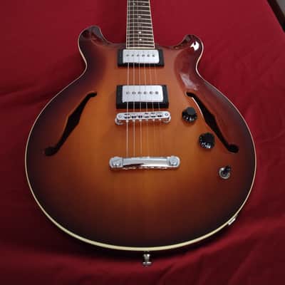 Hamer Newport Pro USA 2008 Jazzburst image 1