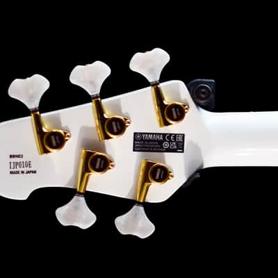 Yamaha BBNE2 Nathan East Signature Bass - White image 7