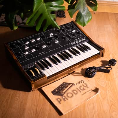 1981 Moog Prodigy 32-Key Monophonic Analog Synthesiser ( with original manual - super rare!) image 1