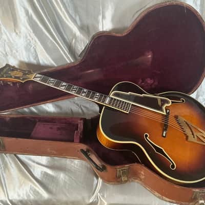 1953 D’Angelico New Yorker Archtop Acoustic Hollowbody Non-Cutaway Guitar Original Sunburst Finish w/Original Hard Shell Case image 2