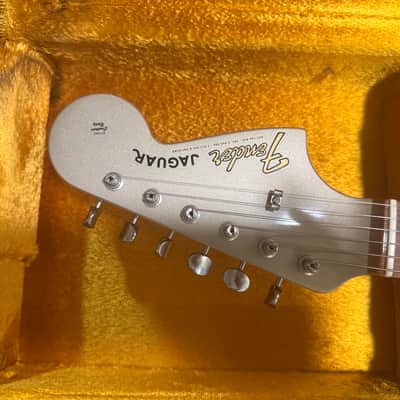 Fender American Vintage ’62 Jaguar Thin Skin image 4