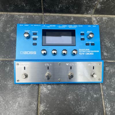 Boss SY-300 Guitar Synthesizer 2015 - Present - Blue